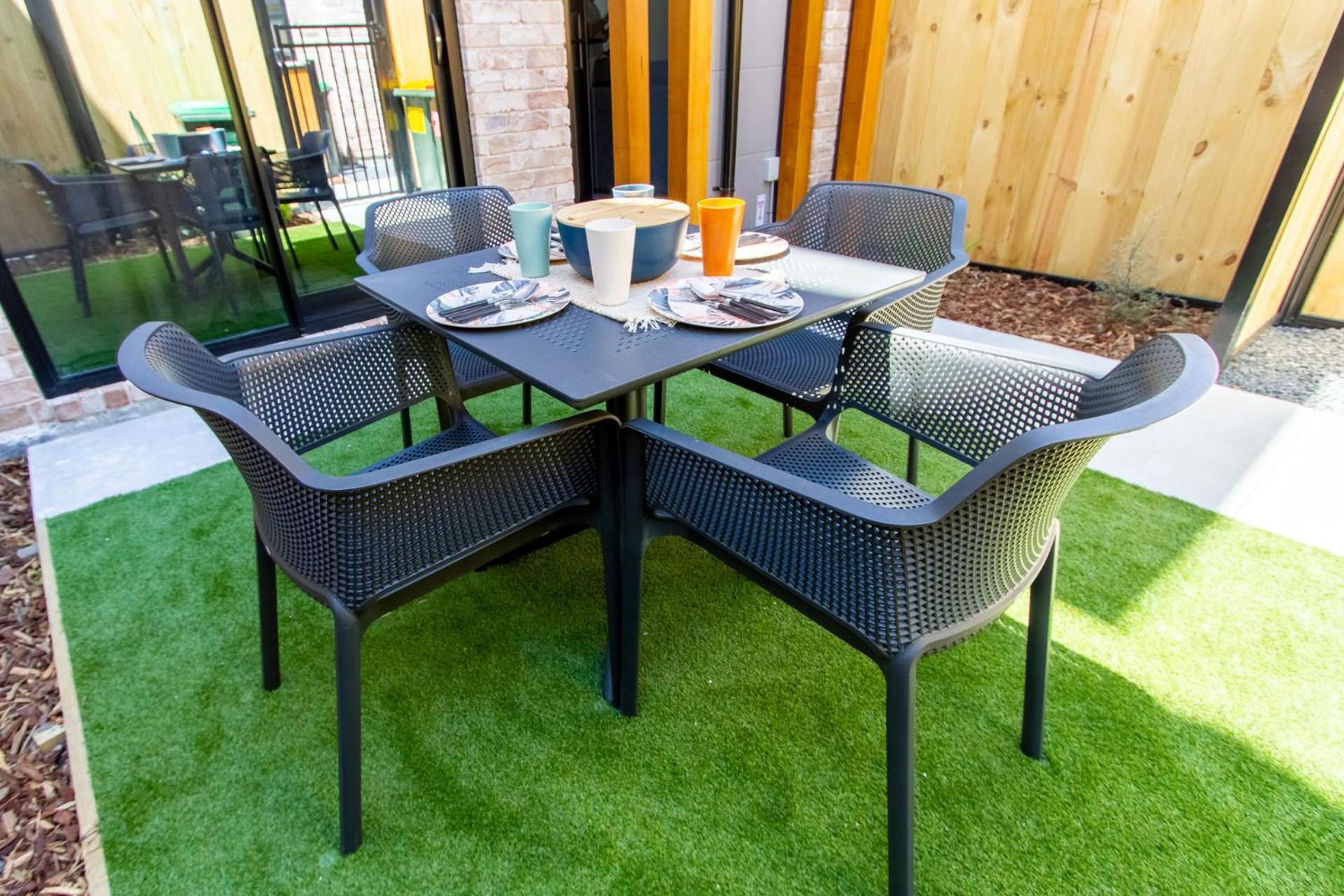 A Touch Of Luxury In Chch Cbd Apartment Christchurch Bagian luar foto